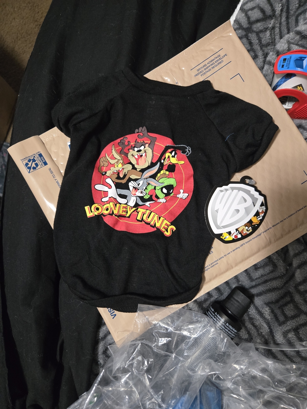 Warner Bros. Looney Tunes Black Red Dog Tee with Multicolor Graphic